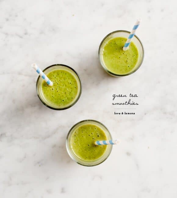 Blueberry Matcha Latte Recipe - Pinch of Yum