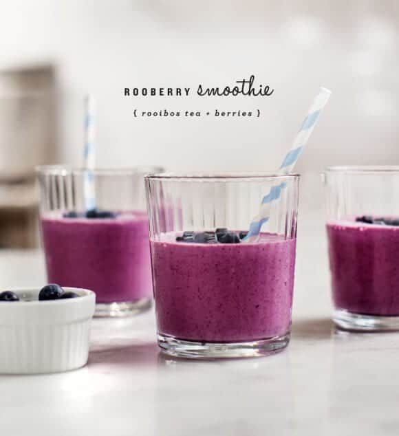 Blueberry smoothie - vegan breakfast ideas