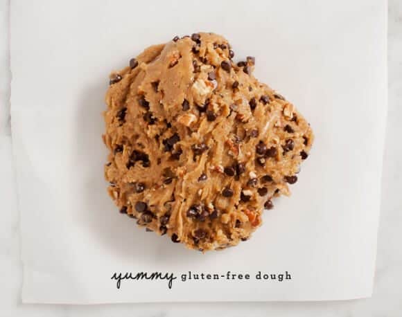 Perfect Gluten Free Chocolate Chip Cookies with Ceramic Baking