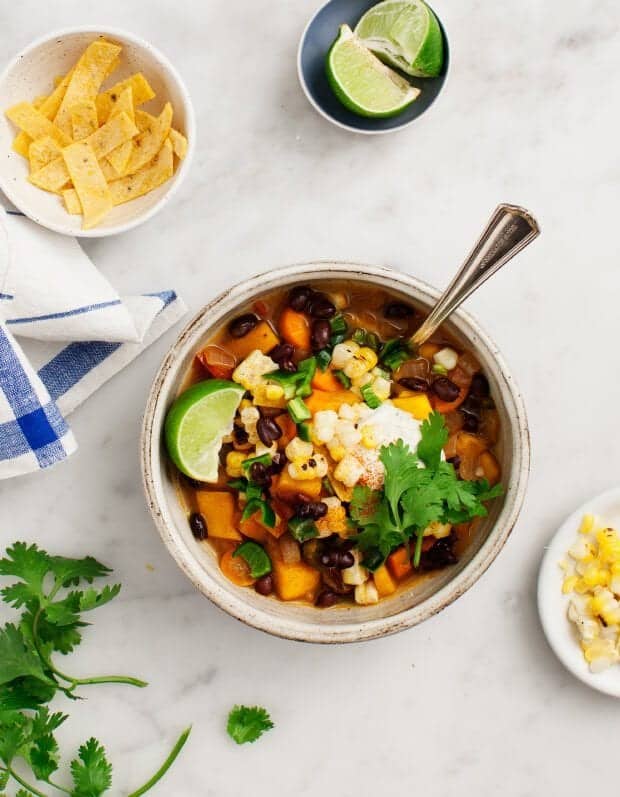 Vegetarian Chili Recipe - Pinch of Yum