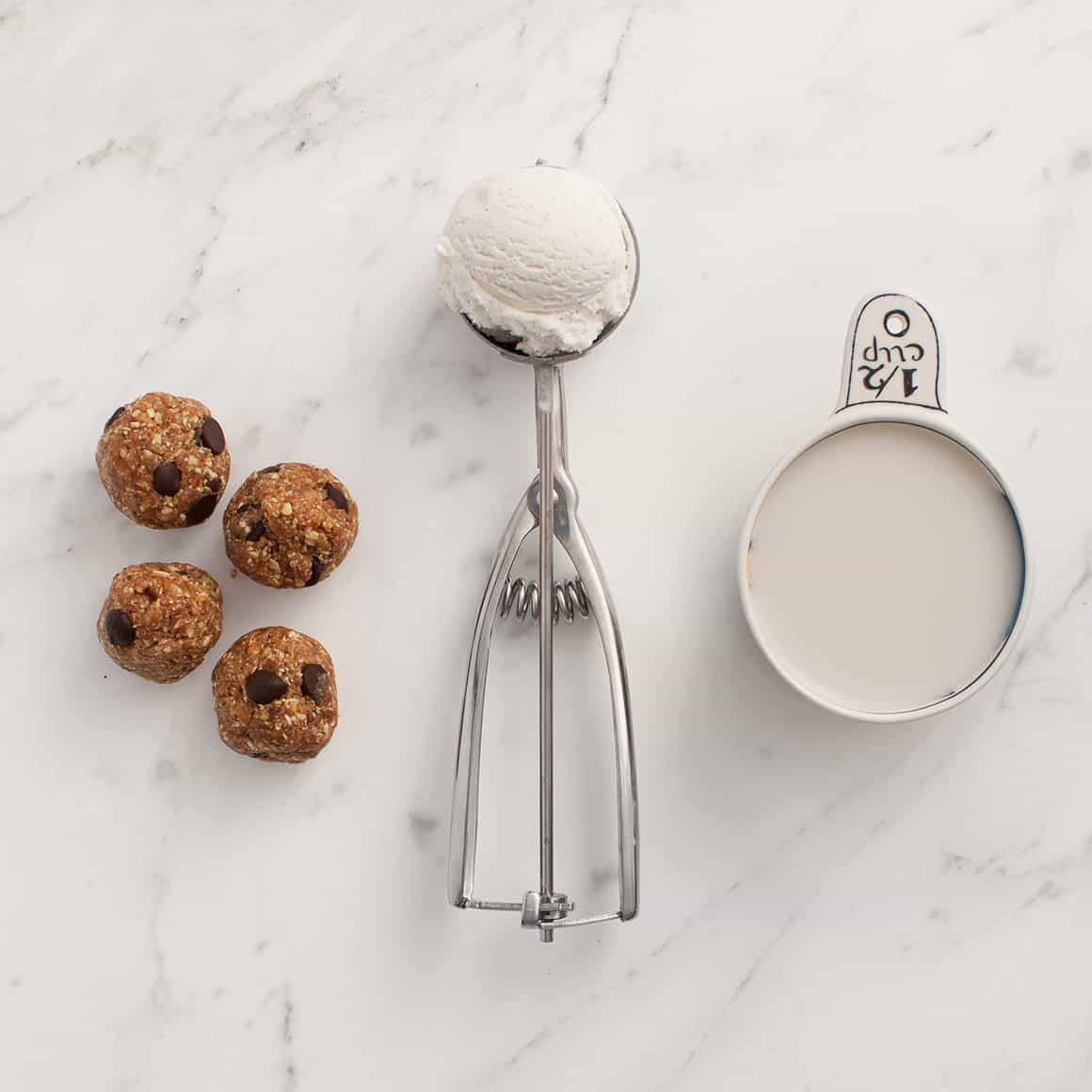 PB Cookie Dough Vegan Milkshake PB Cookie Dough Vegan Milkshake