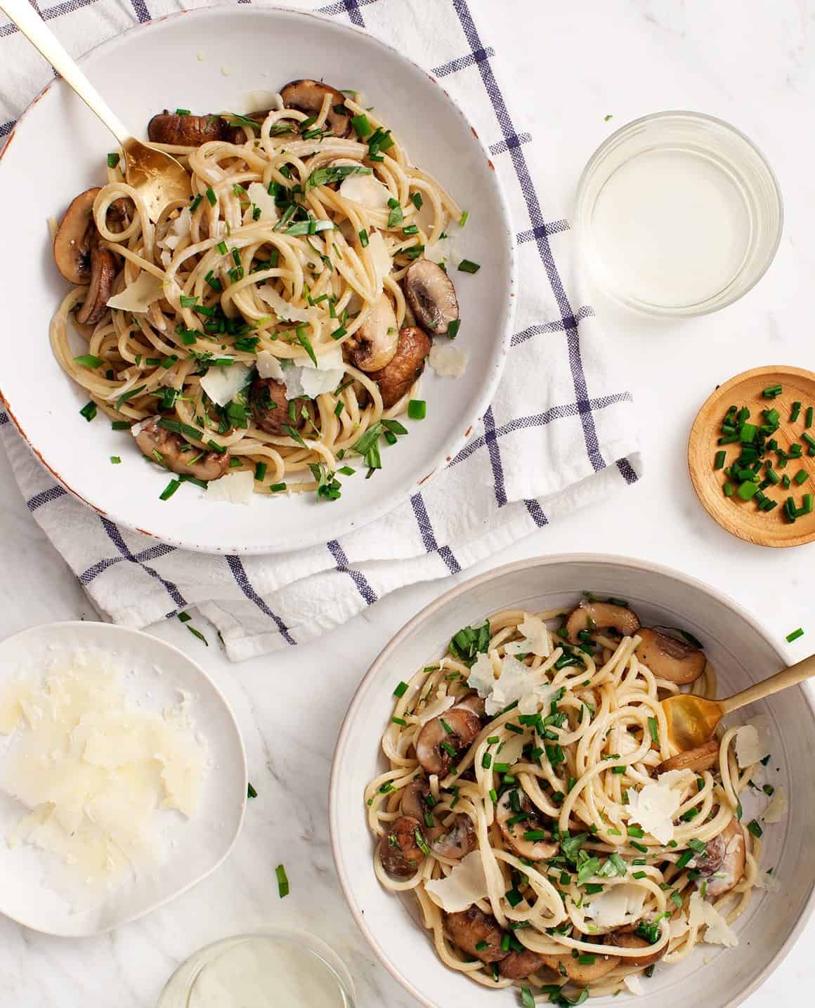 Garlic Herb Mushroom Pasta Recipe Love And Lemons