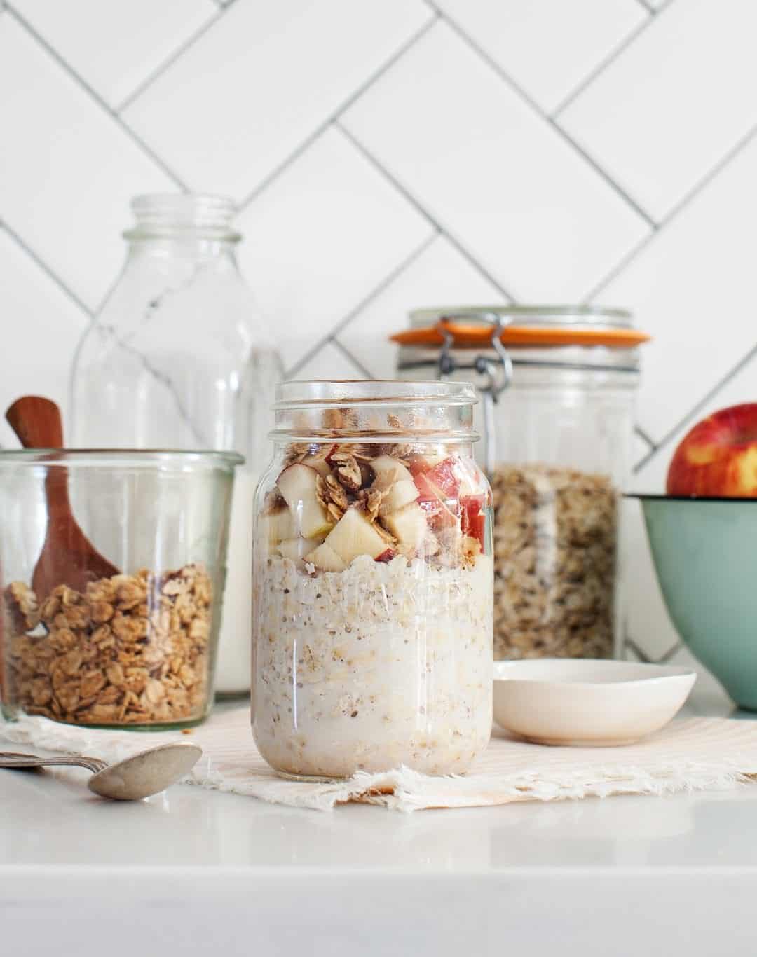 Apple Cinnamon Overnight Oats - Jar Of Lemons