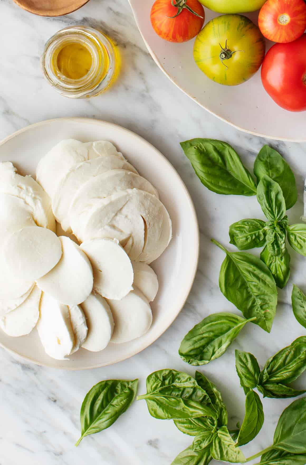 Classic Caprese Salad Recipe - Love and Lemons