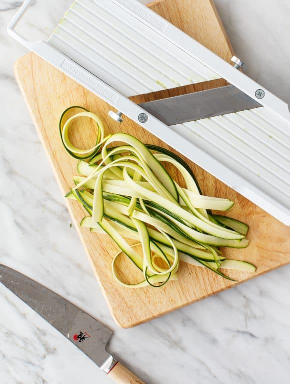 How to Make Zucchini Noodles Recipes by Love and Lemons