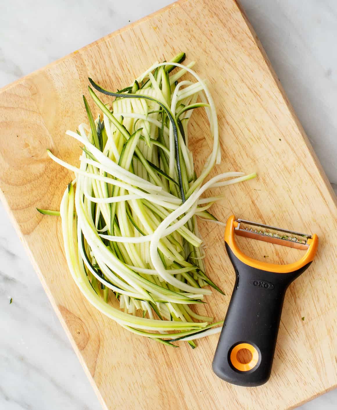 How To Make Zucchini Noodles - Zucchini Zone