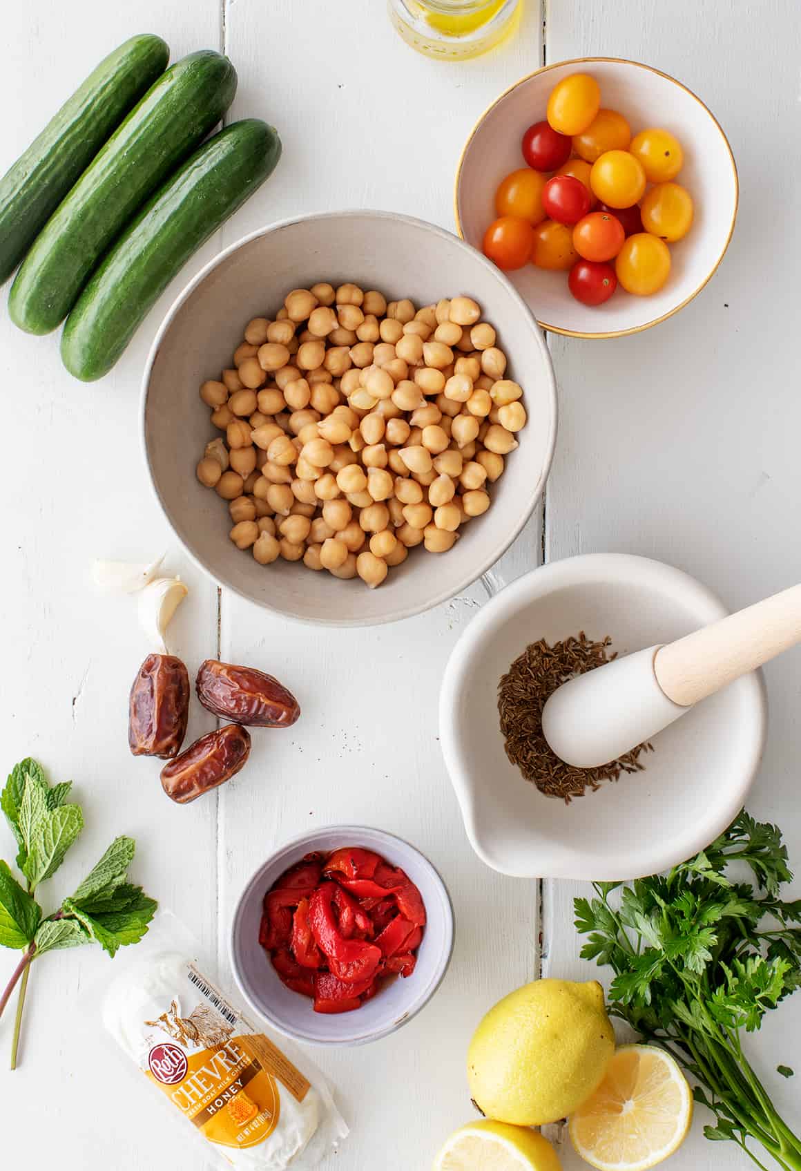 Chickpea salad recipe ingredients