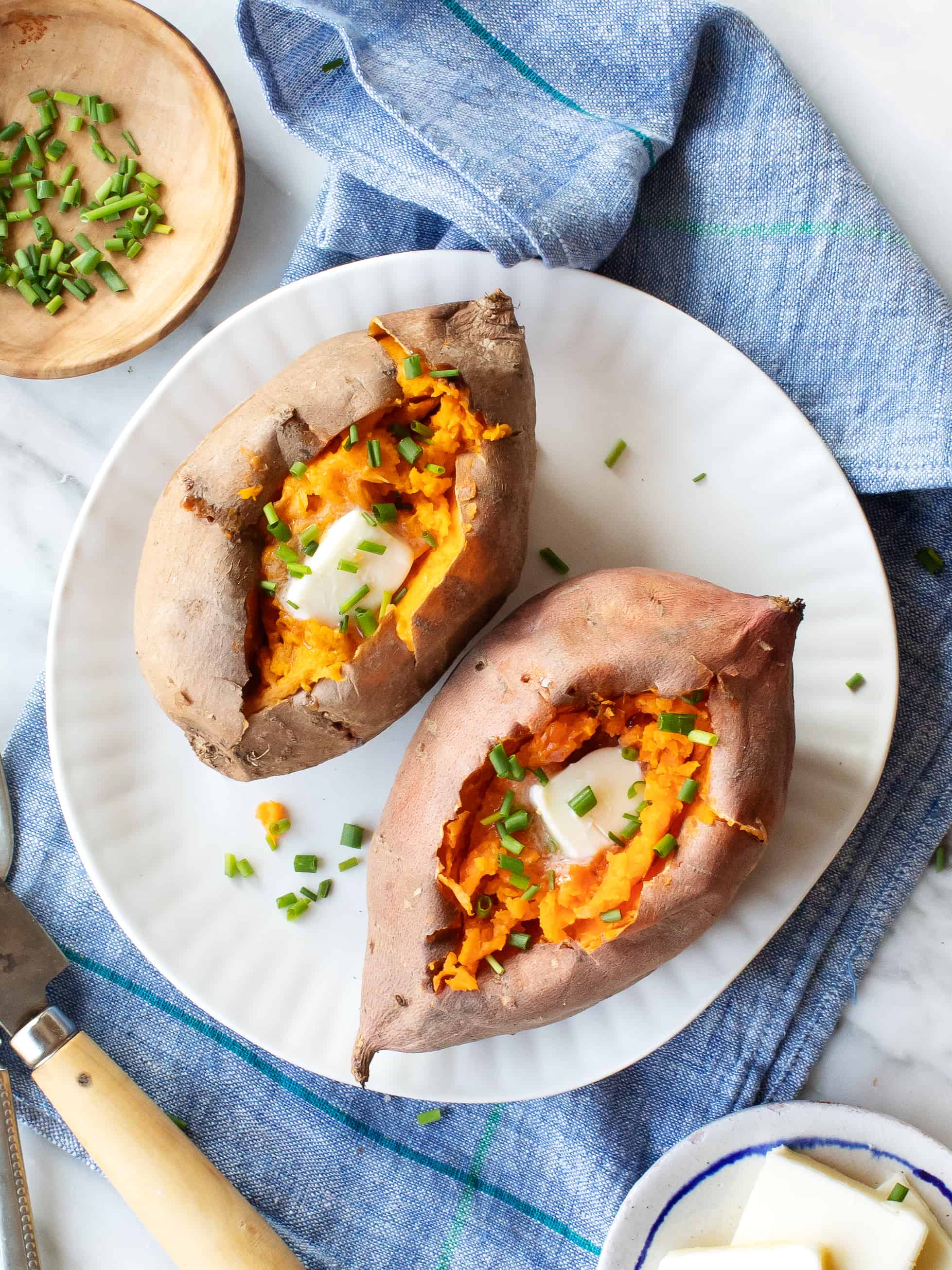 Easy Healthy Baked Sweet Potato Recipe - Sweet Potato Baked Potatoes ...