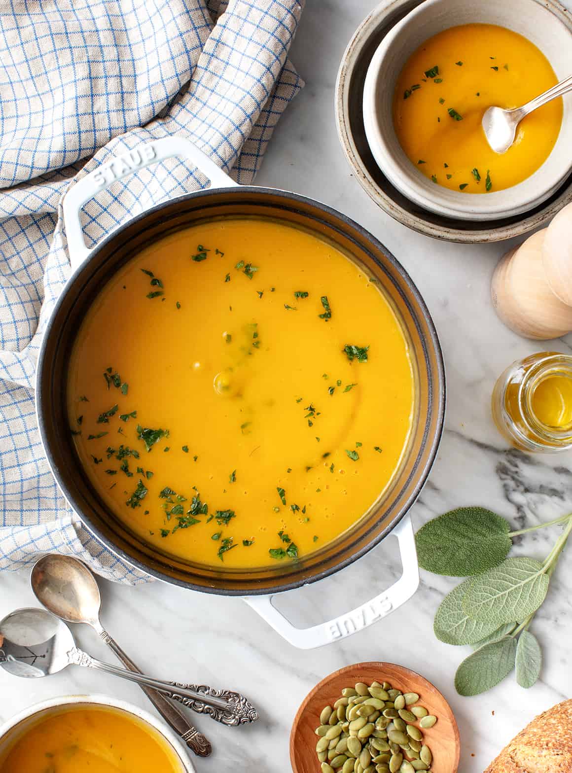 easy buttercup squash soup