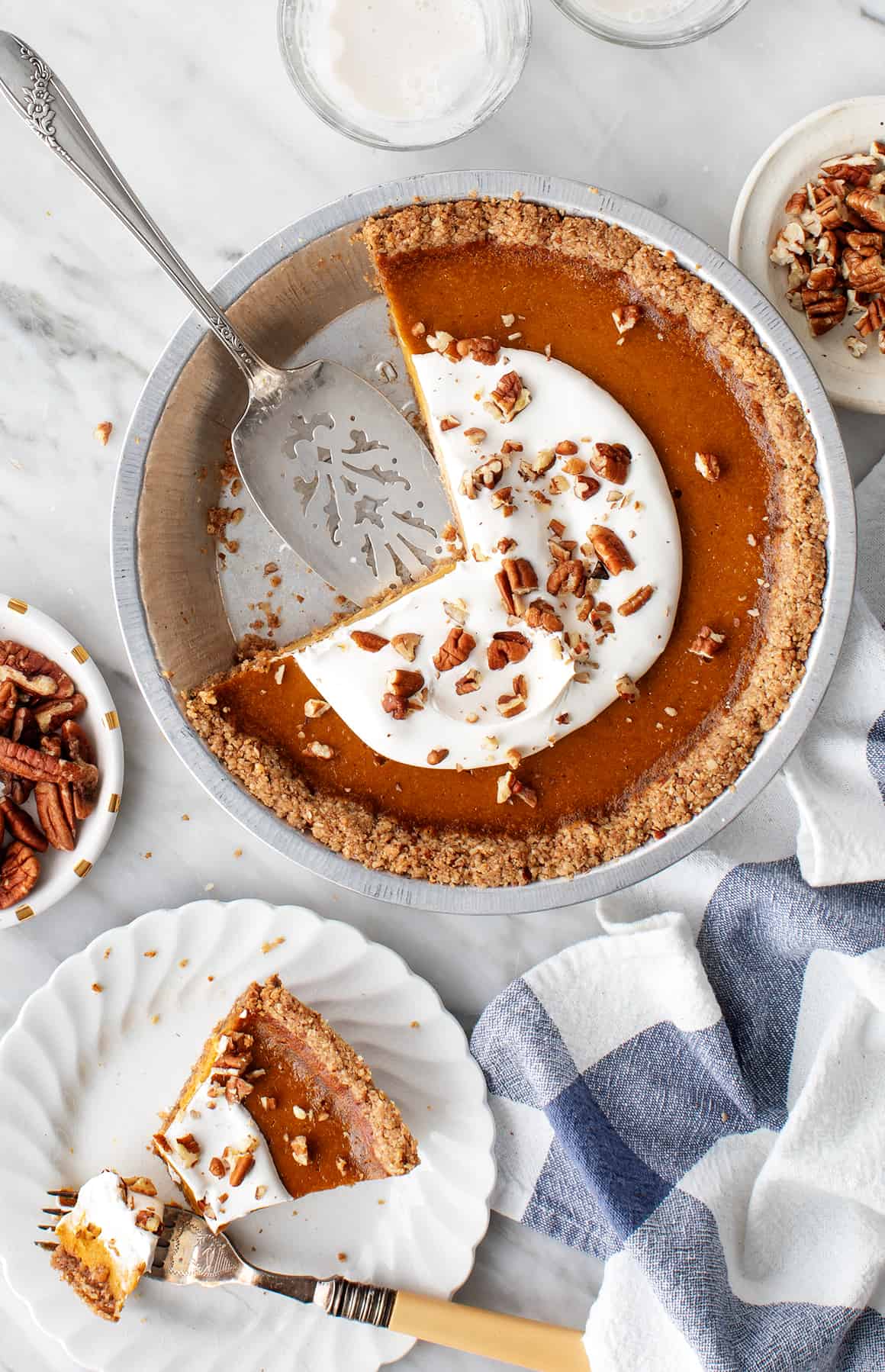 Any idea why my pumpkin bars are slanted? : r/Baking