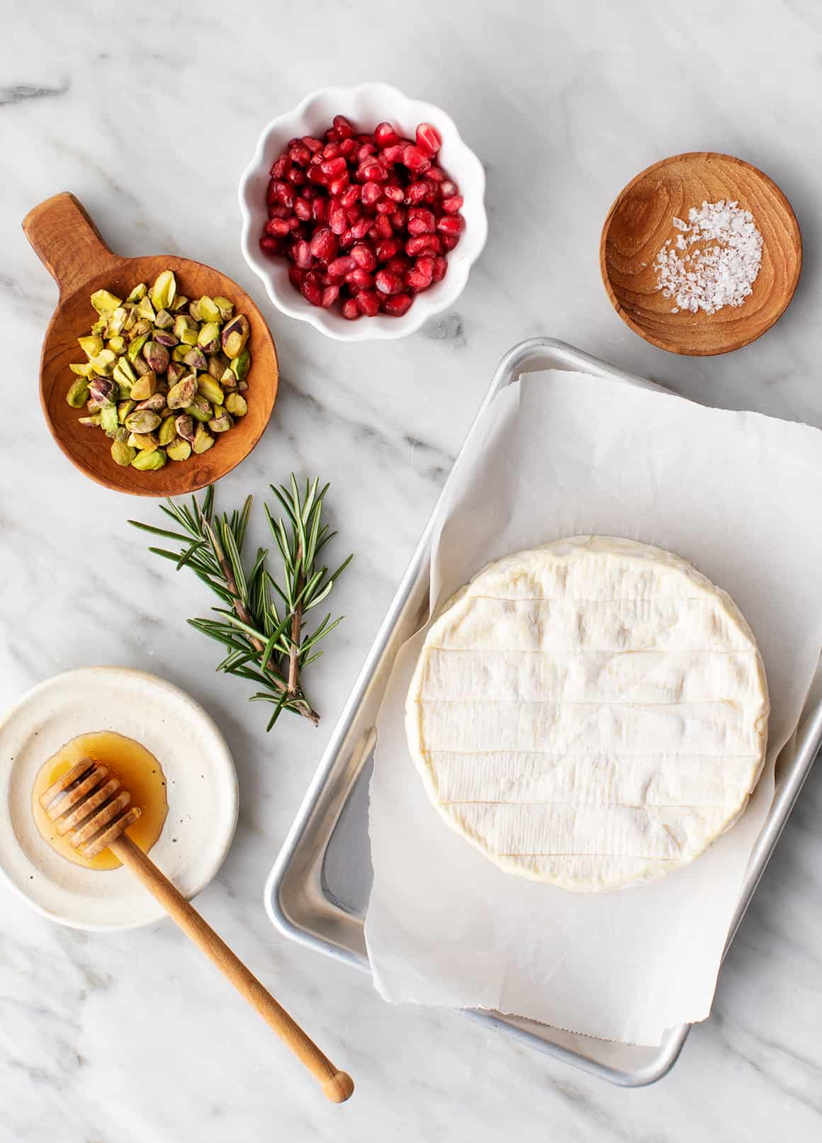 Baked Brie With Pomegranate And Pistachios Recipe