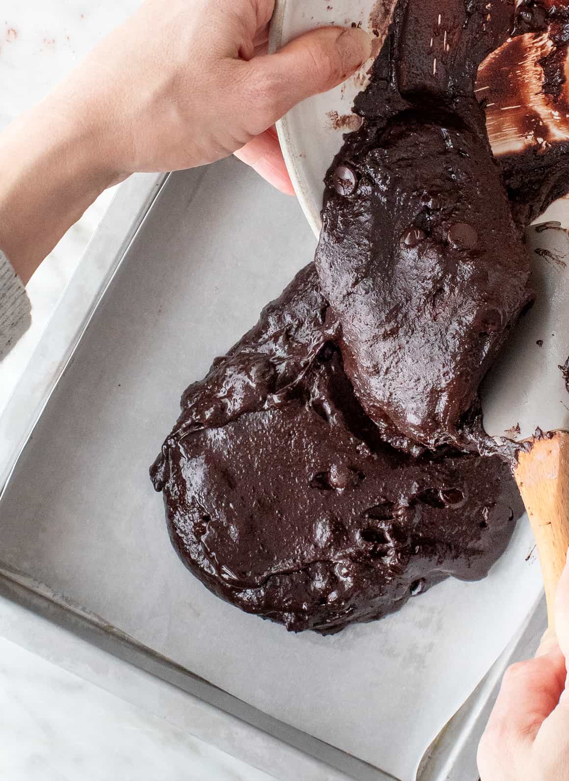 The £12 Chocolate Brownie Maker VS Homemade Chocolate Brownies 