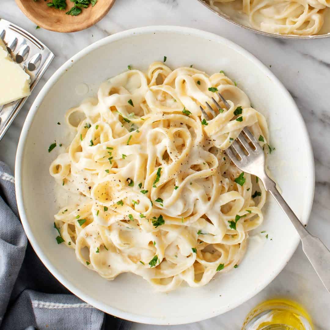 Fettuccine alfredo recipe love and lemons