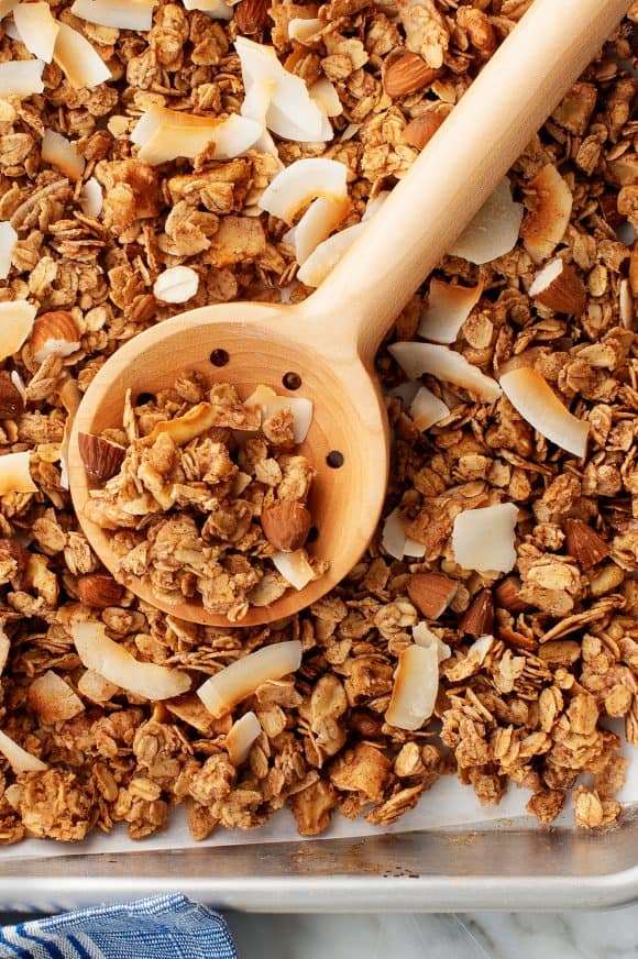Homemade Granola Recipe - Love and Lemons