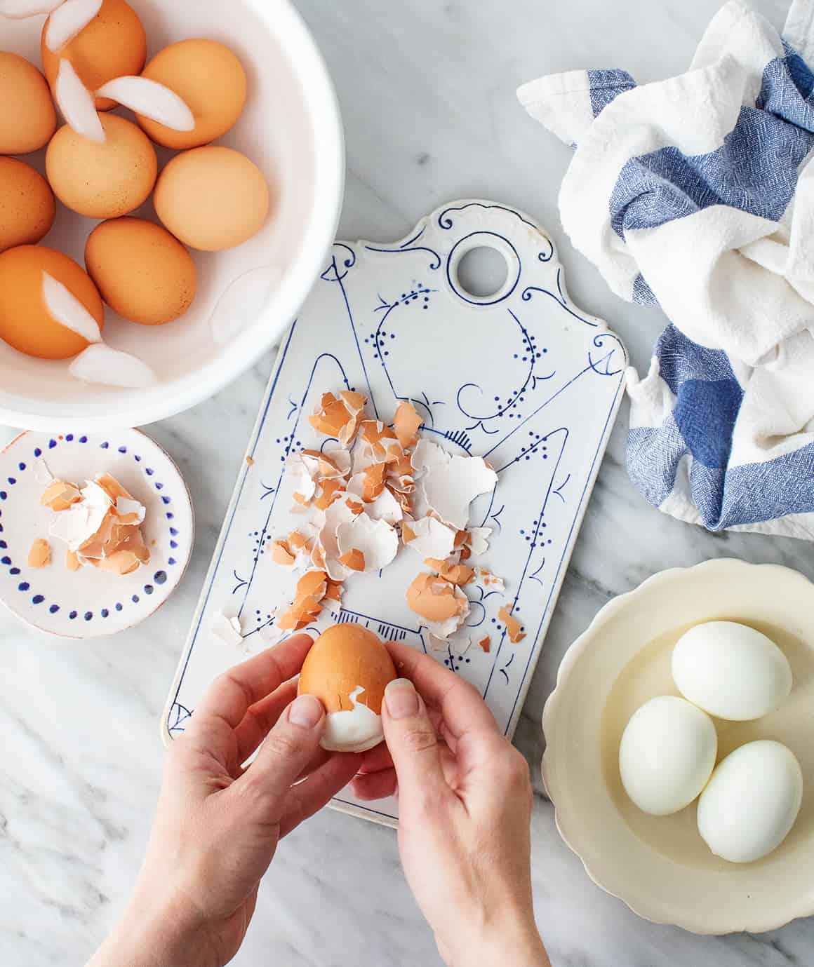 Hard Boiled Eggs • Perfect Hard Boiled Eggs •