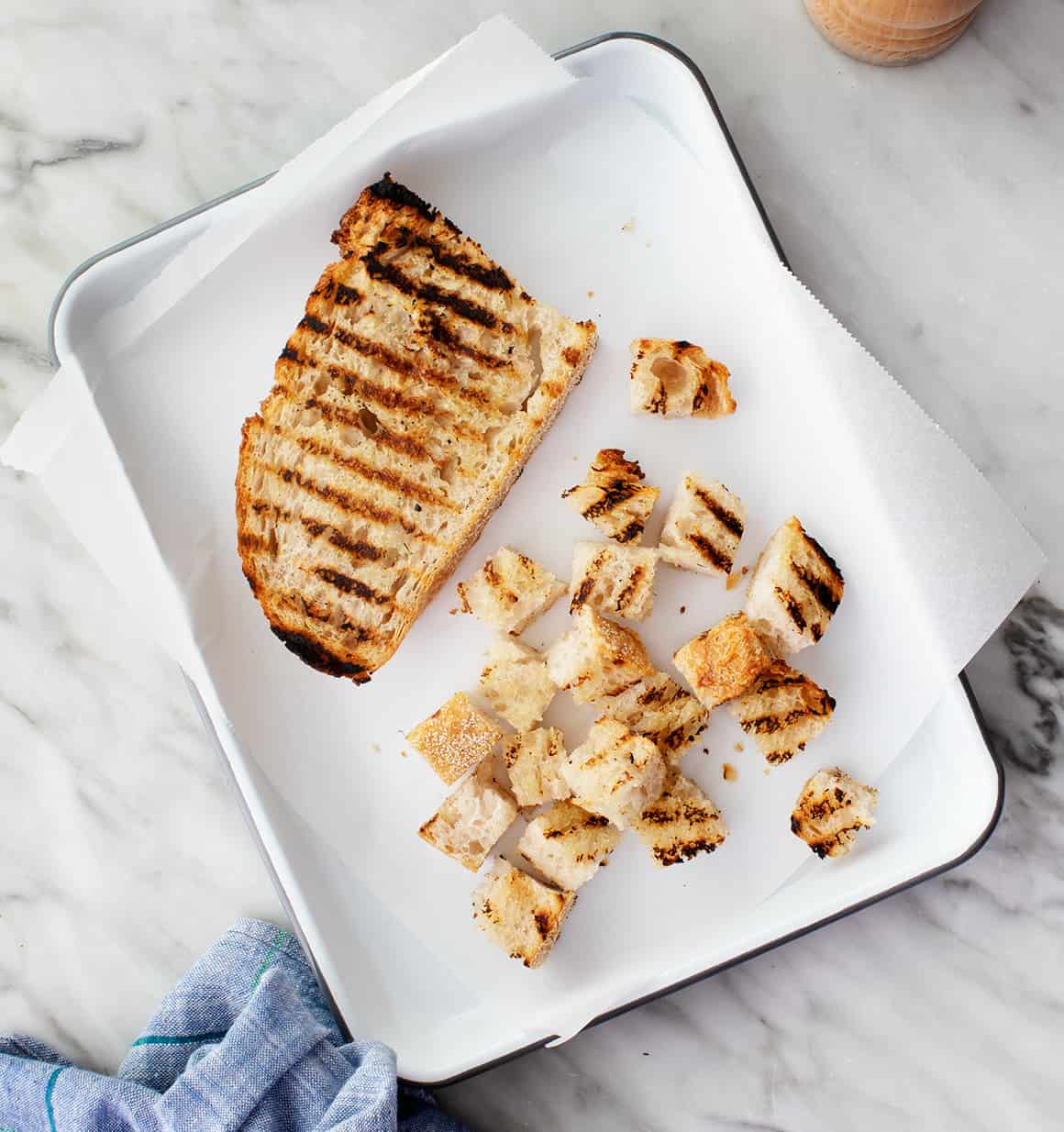 How to Make Homemade Croutons - foodiecrush .com