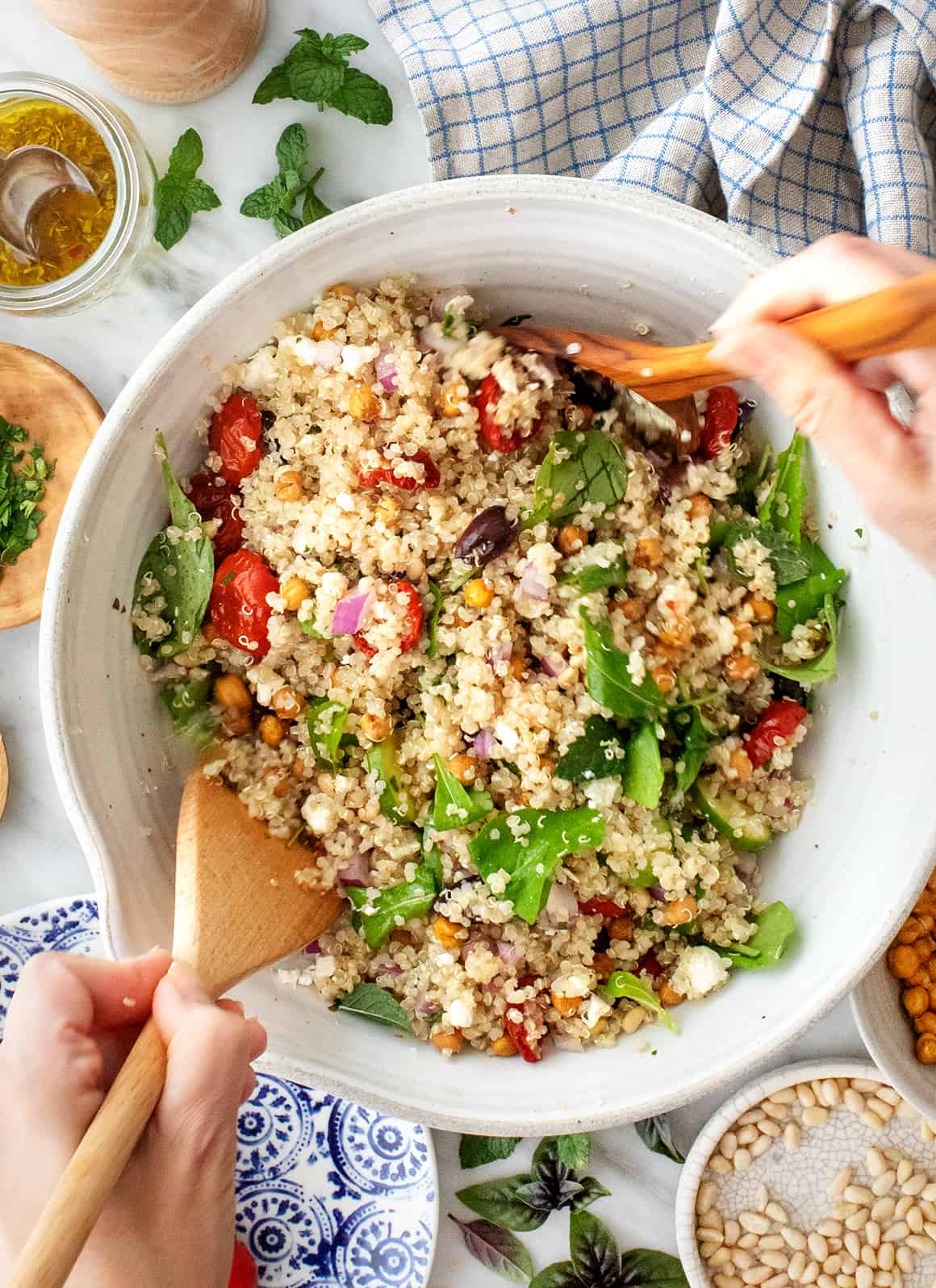 Mediterranean Quinoa Salad Recipe (Quick & Easy!) - Wholesome Yum