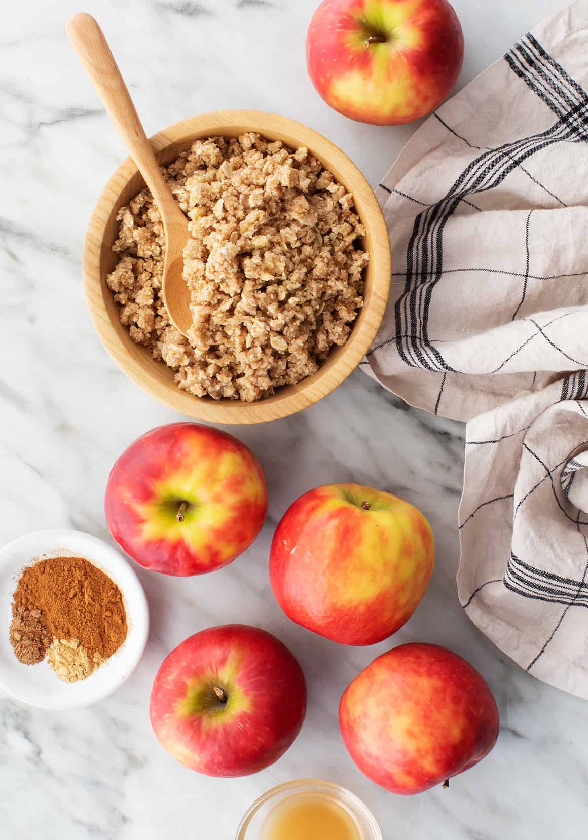 Apple crumble recipe ingredients