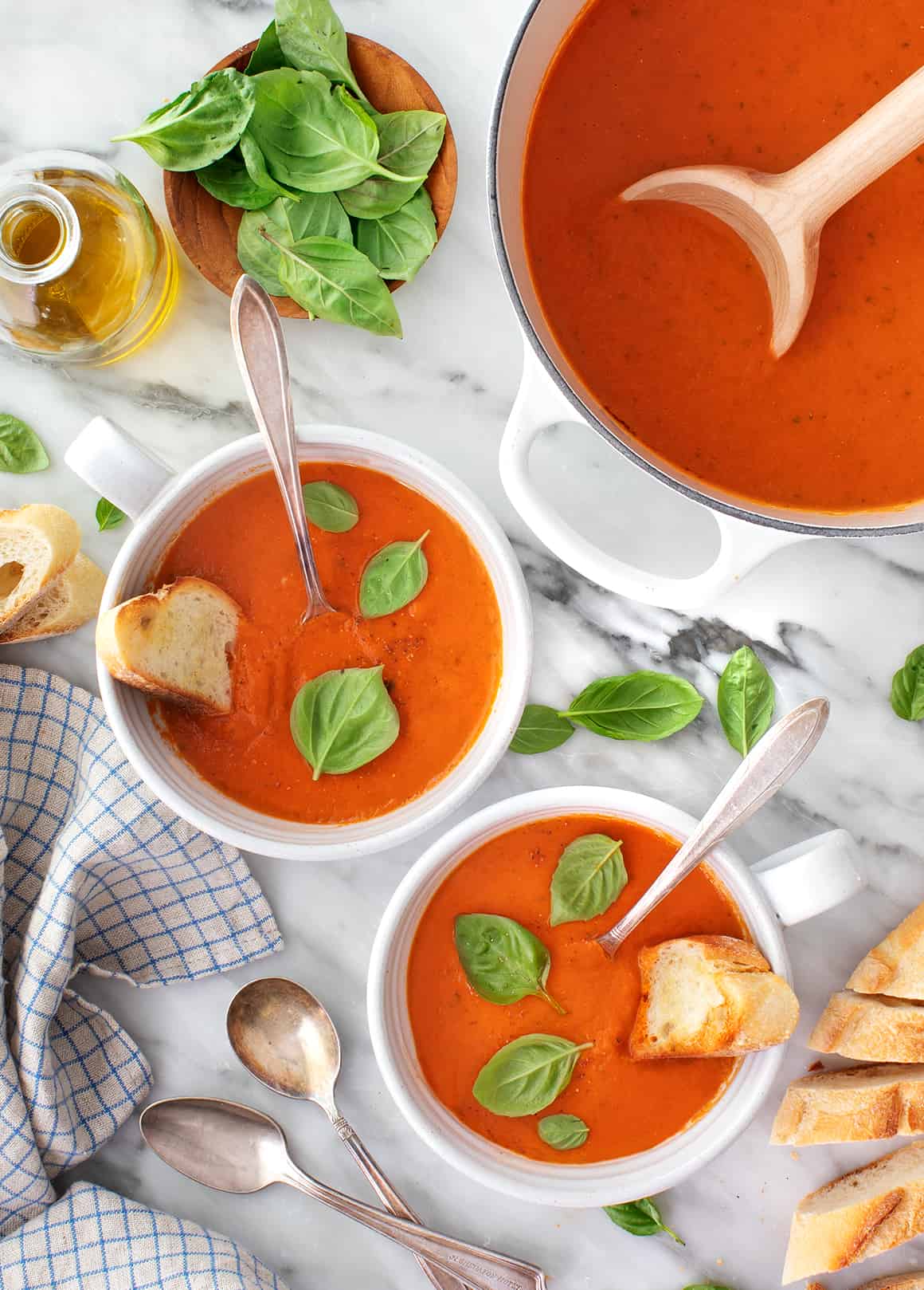 Tomato basil soup