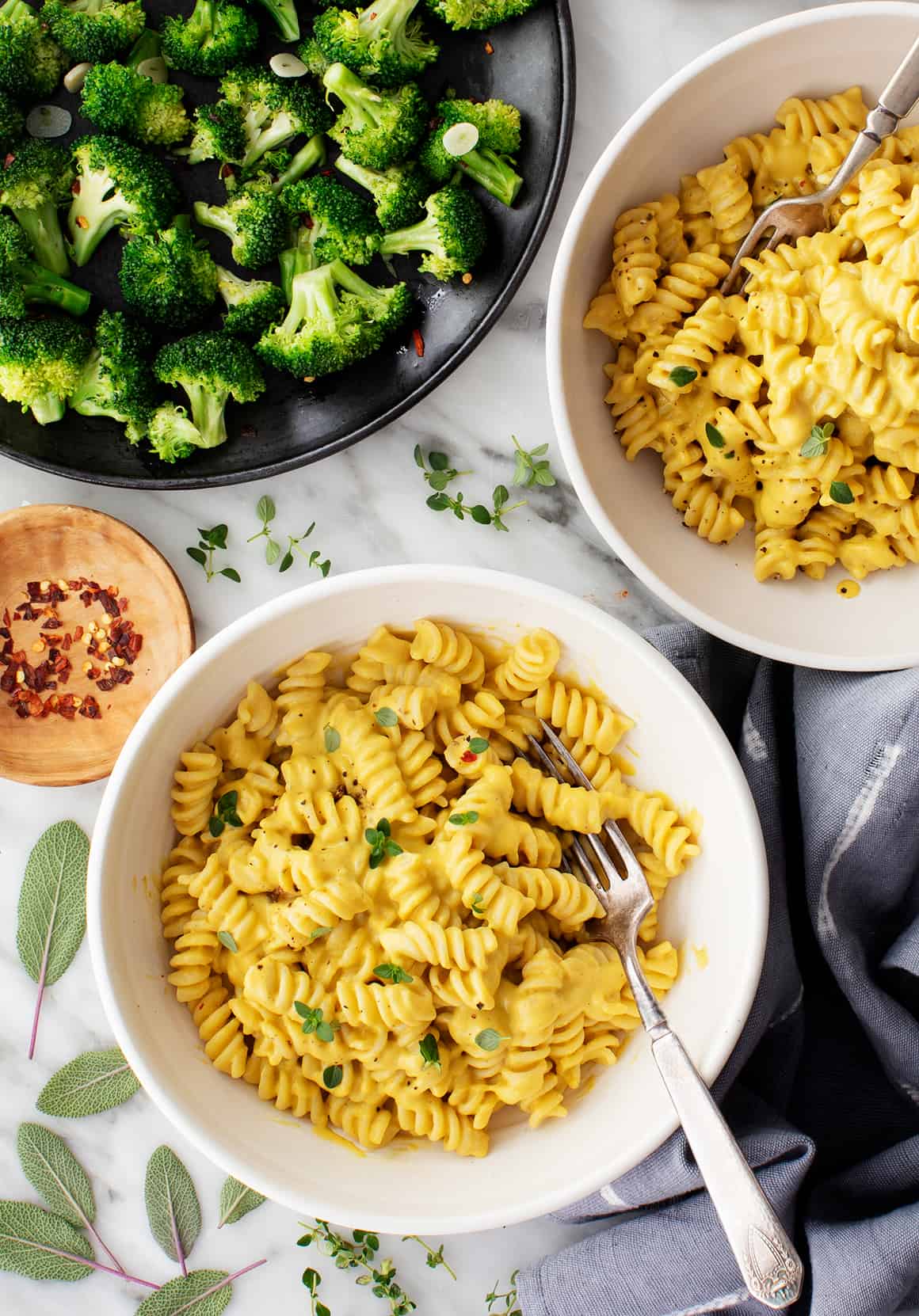 Squash rotini with broccoli