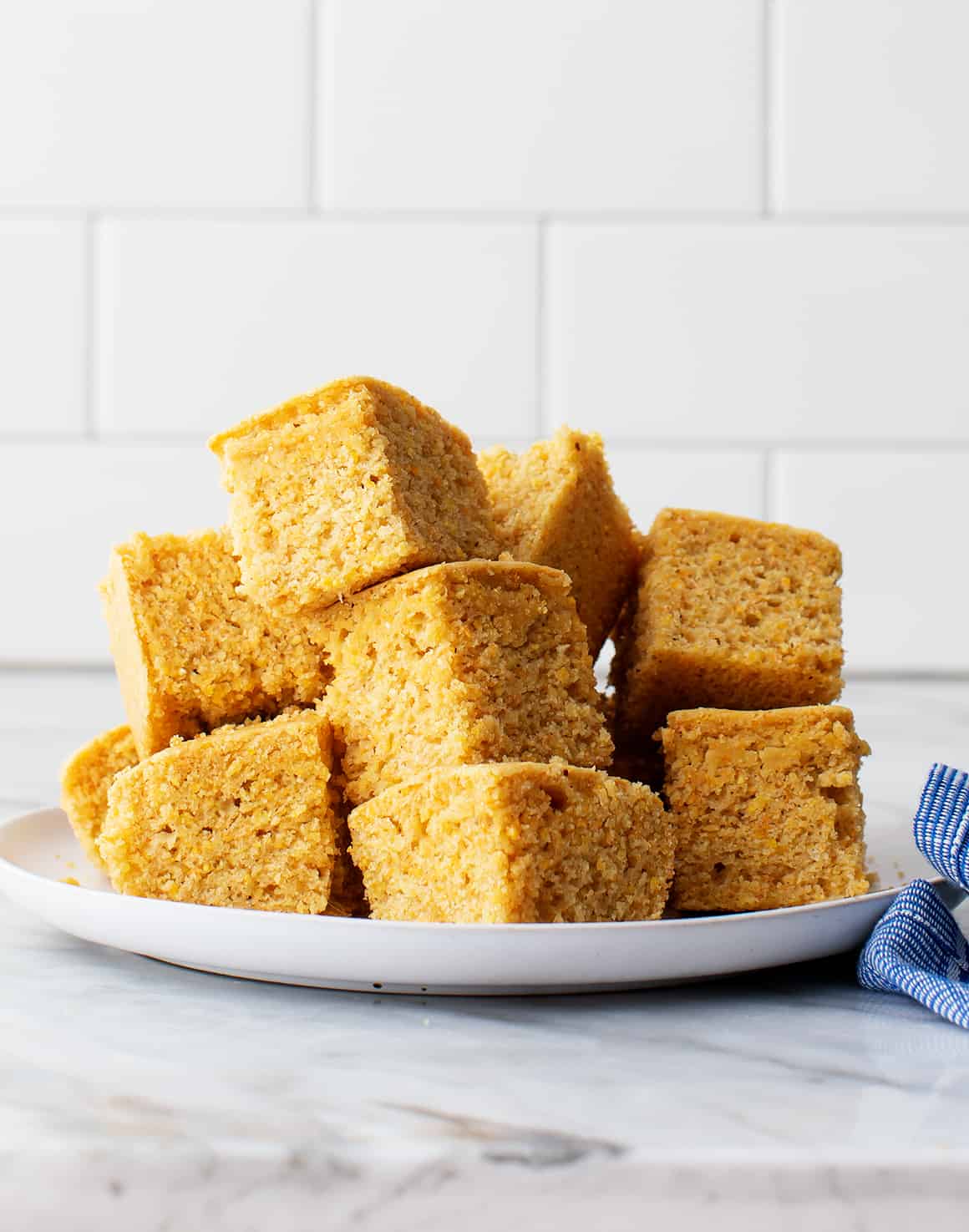 Easy Basic Cornbread Recipe