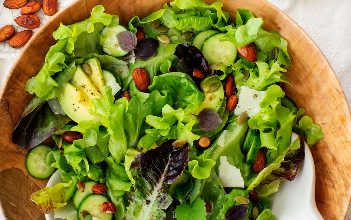 Easy Green Garden Salad Recipe