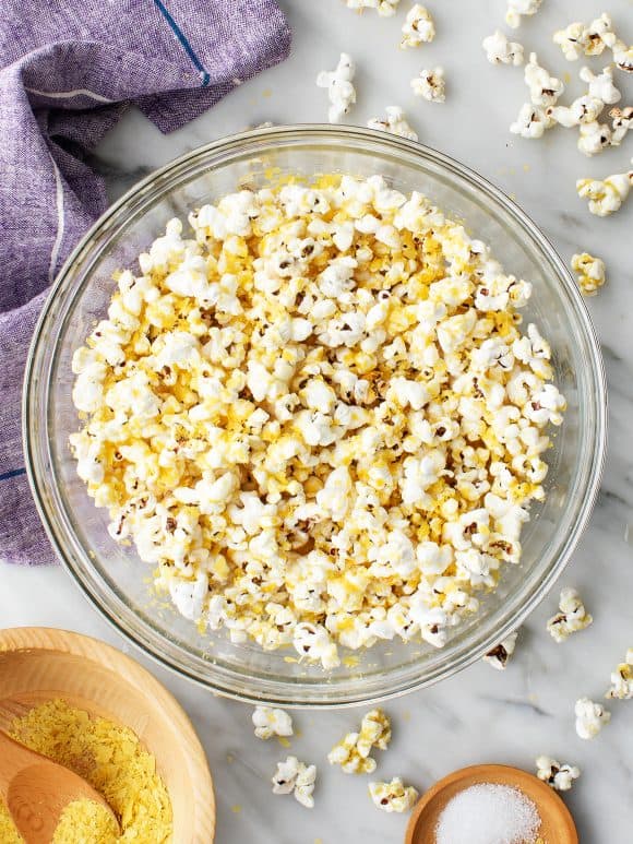 Easy appetizers - stovetop popcorn