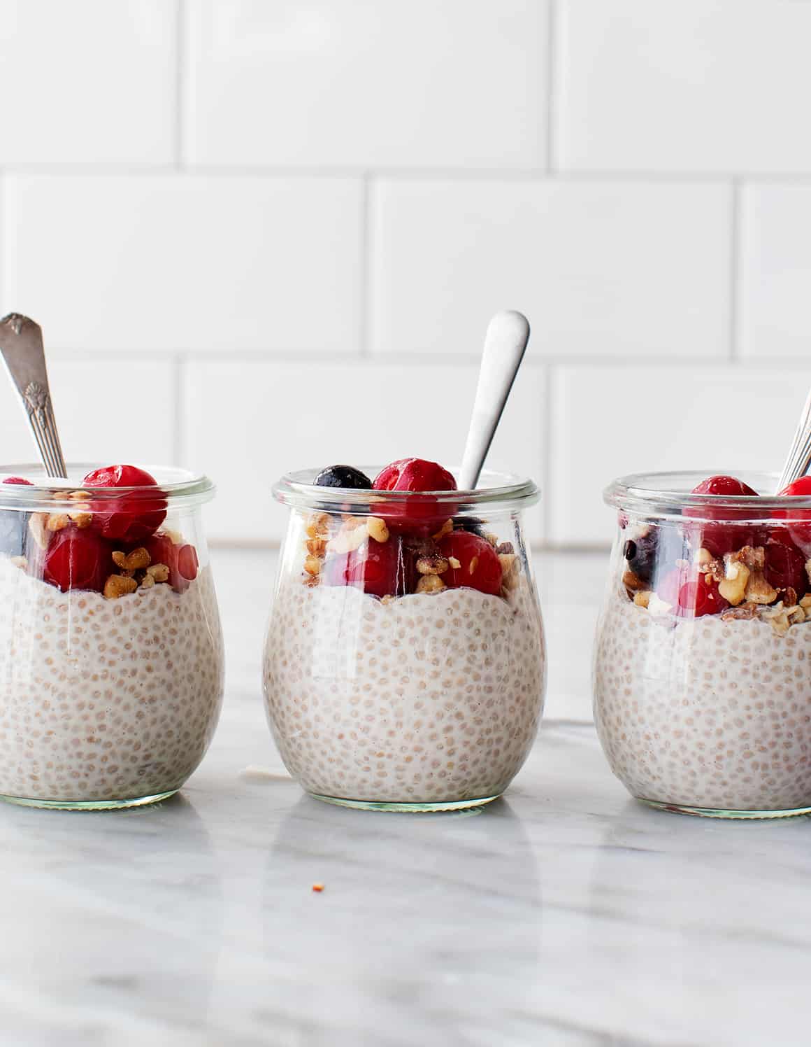 Why “Is This Breakfast or Dessert?” People Are Obsessed With This Chocolate Chia Pudding 11 Image