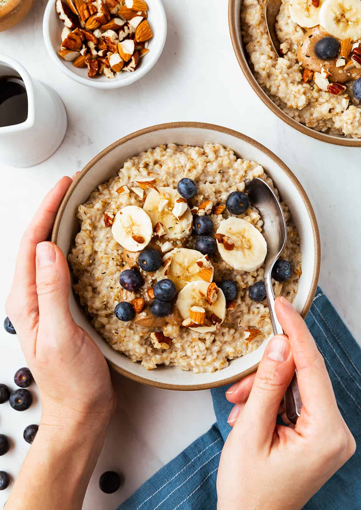 Slow Cooker Steel Cut Oatmeal - I Heart Vegetables