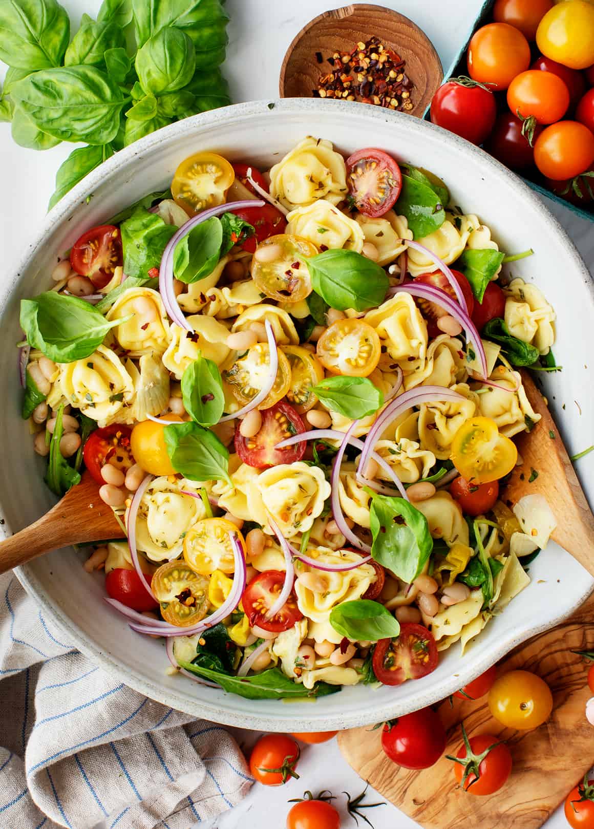 Tortellini salad