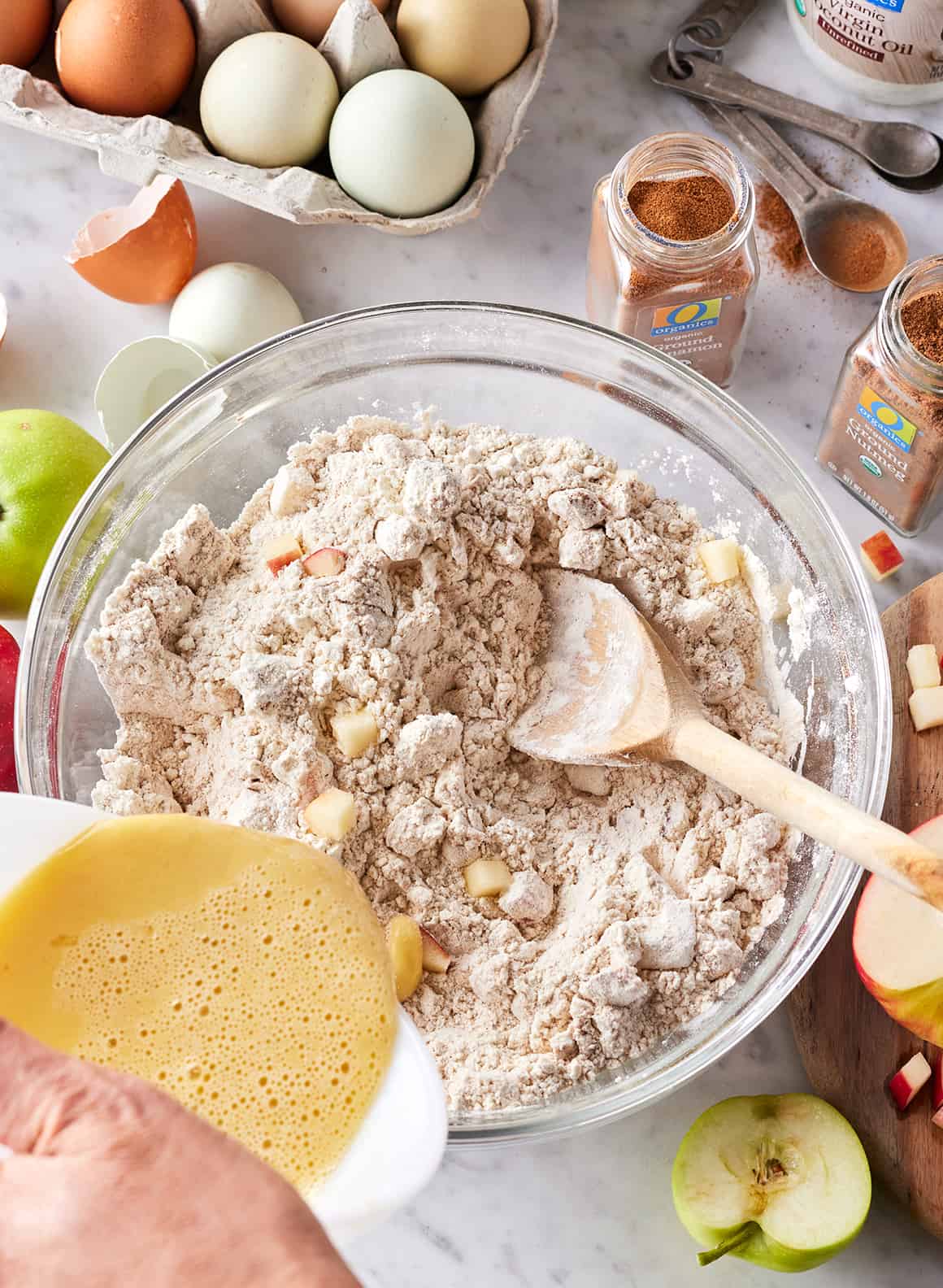 apple scone dry ingredients in a mixing bowl
