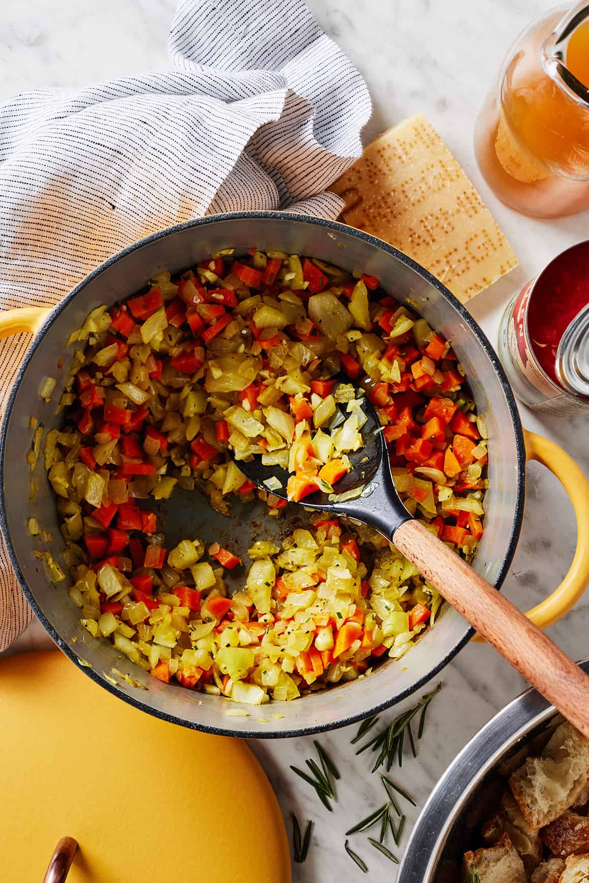 Soffritto in Dutch oven