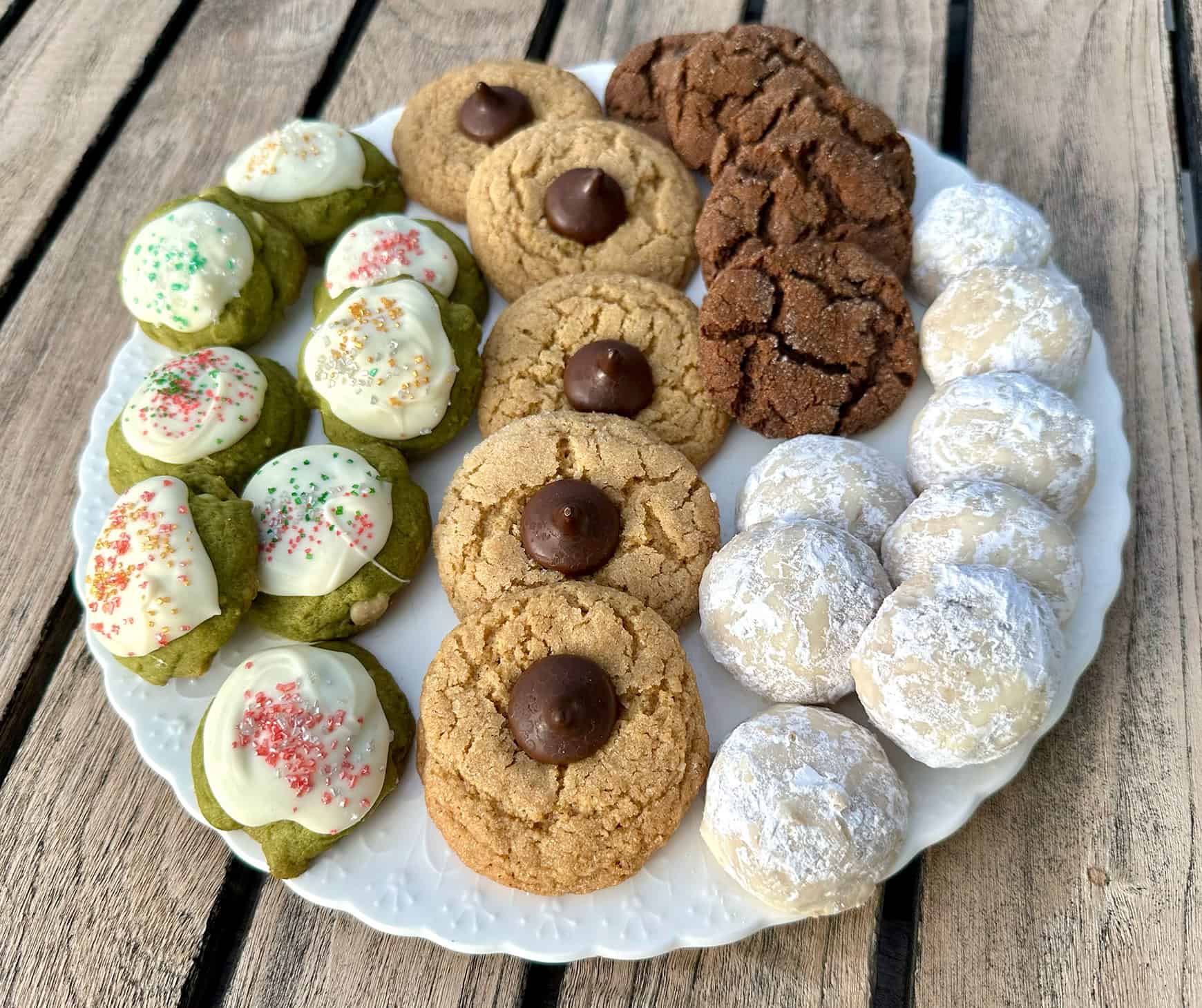 Christmas cookie plate