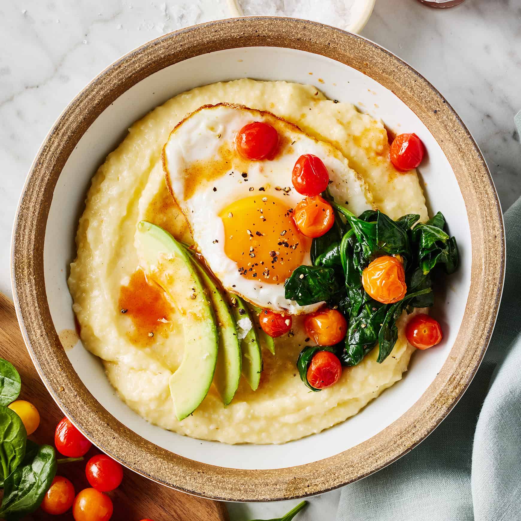 Eggs and grits - easy egg recipes