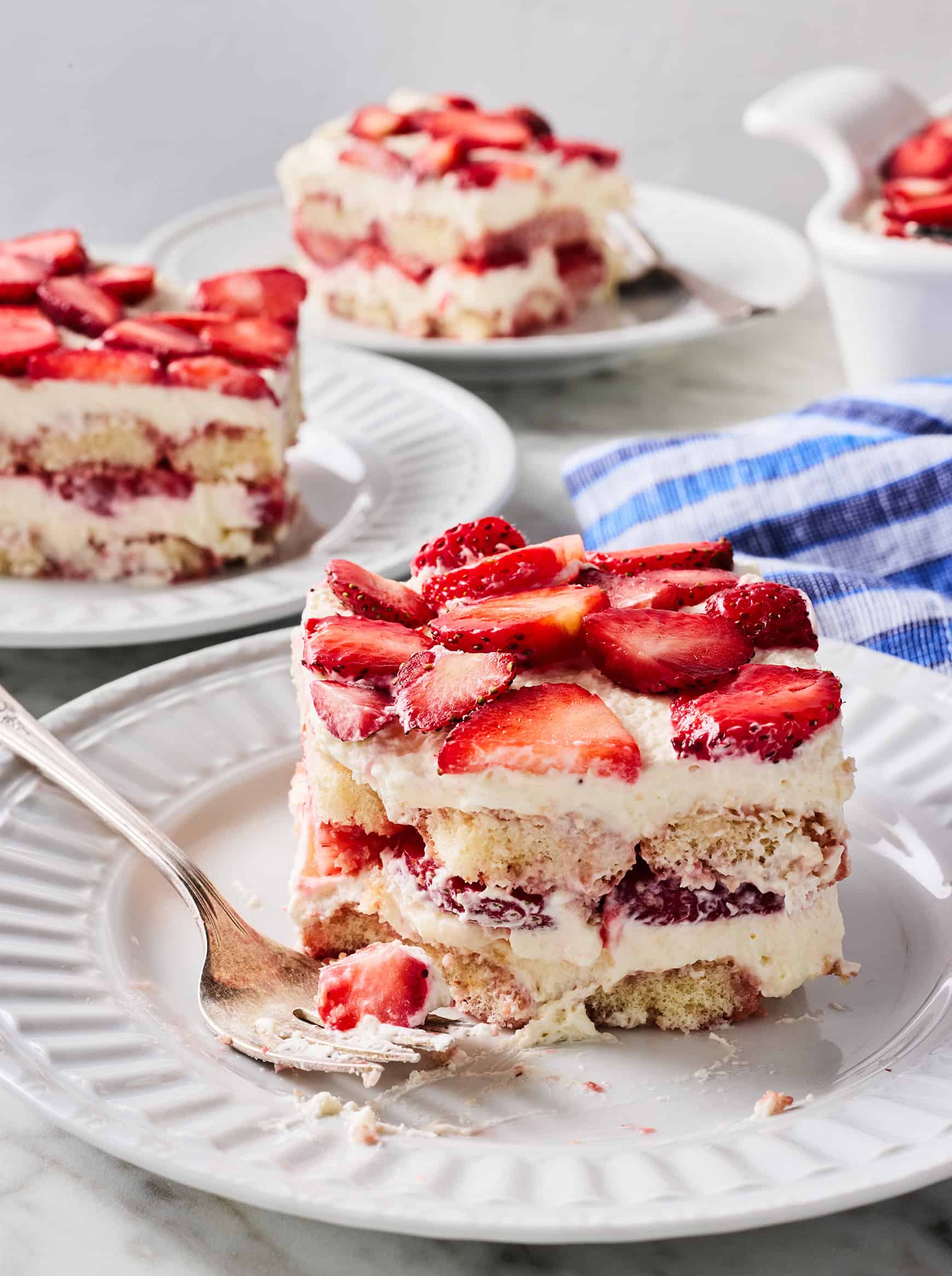 Labor Day desserts - No-bake strawberry tiramisu