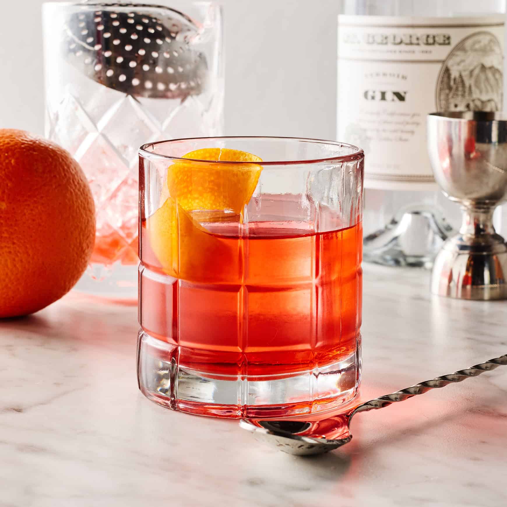 Best Thanksgiving Cocktails - Negroni