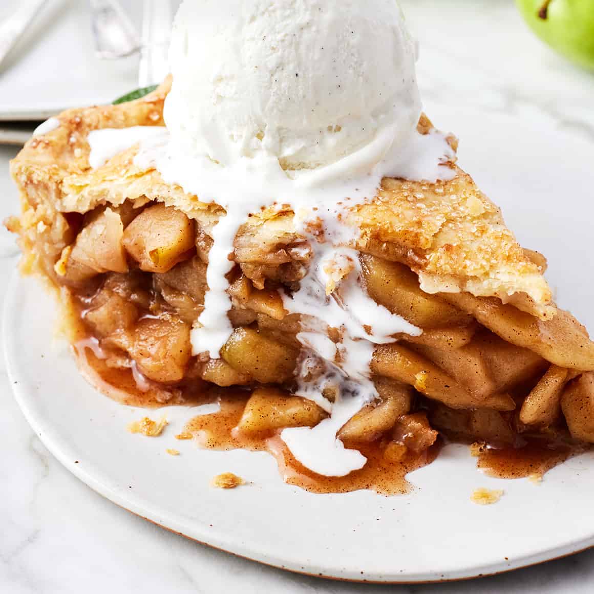 best Thanksgiving desserts - apple pie