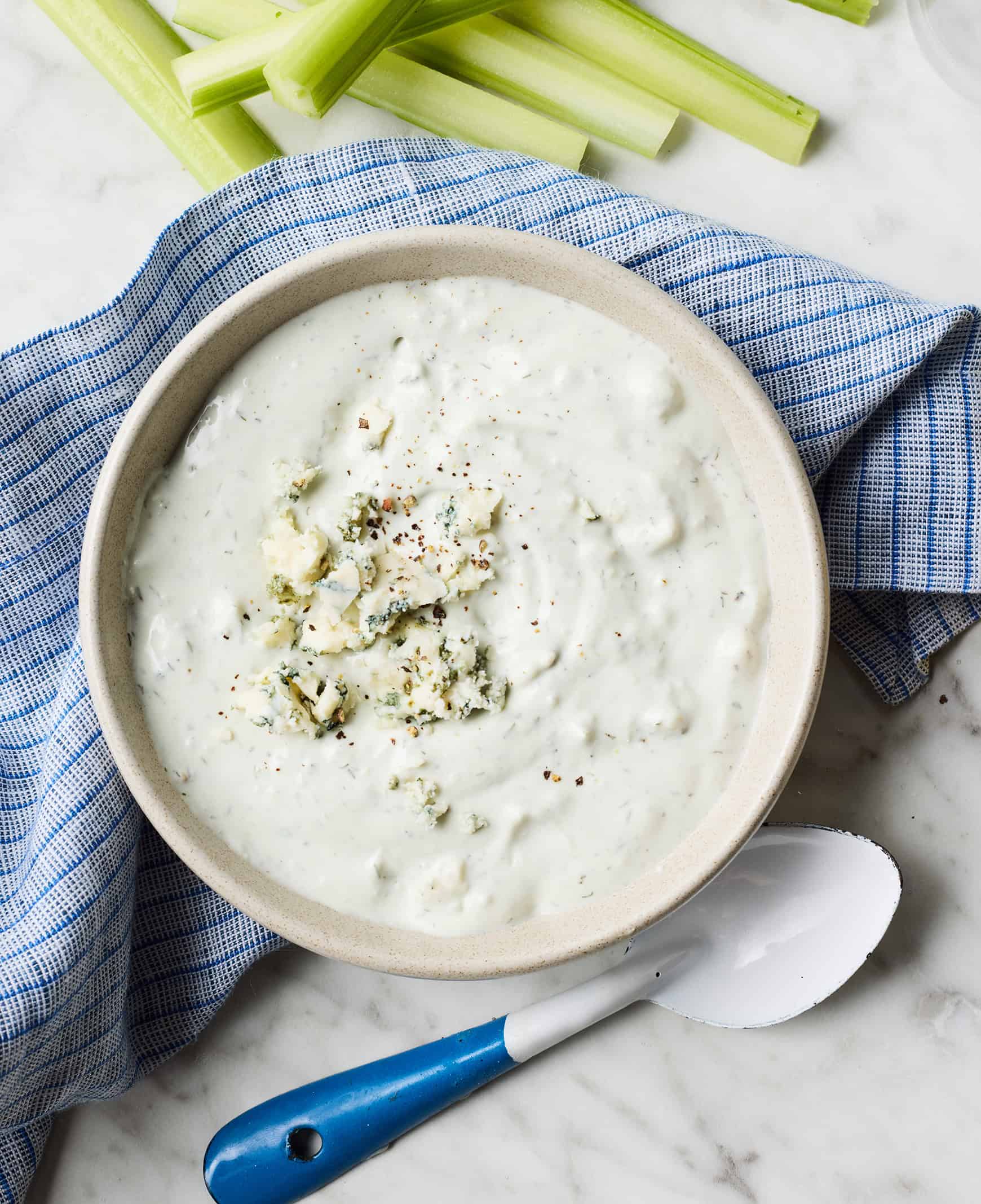 Blue cheese dressing