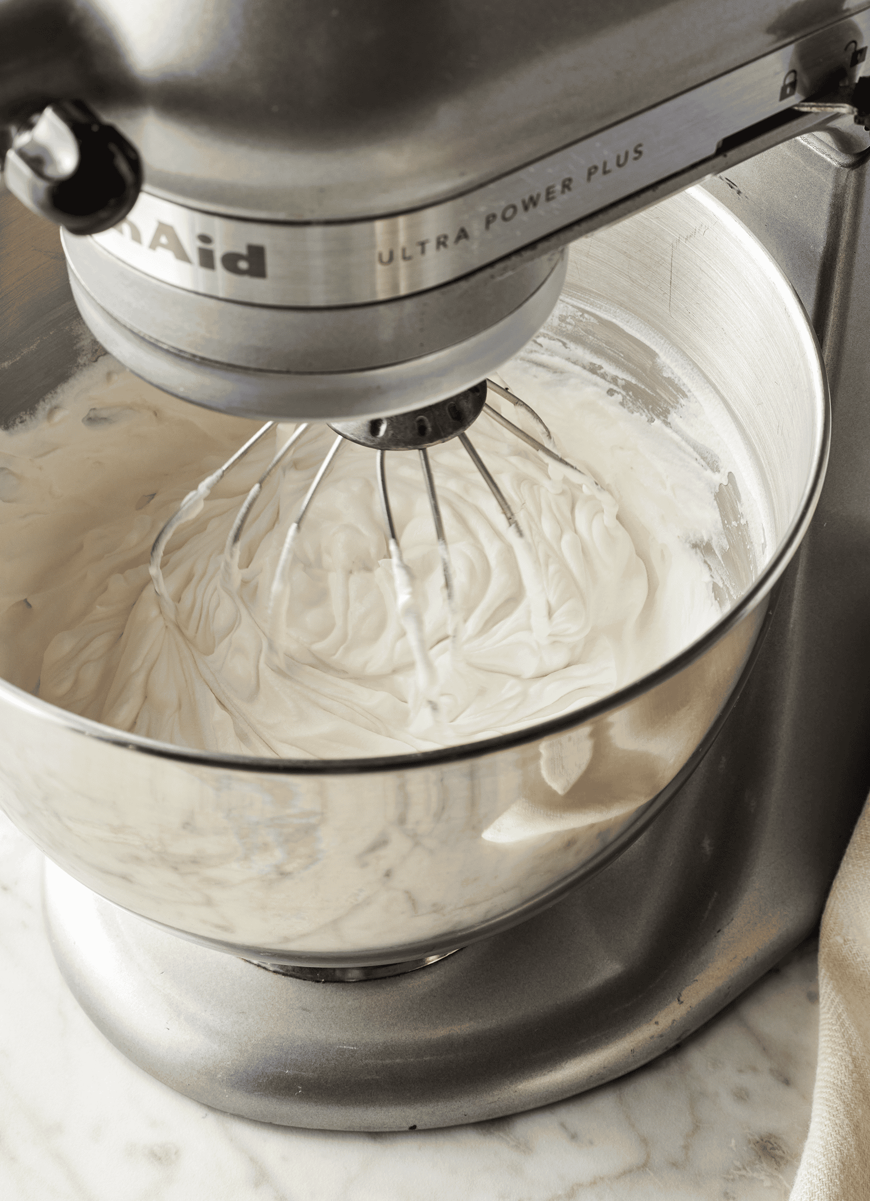 Recipe for making whipped cream at home using a stand mixer