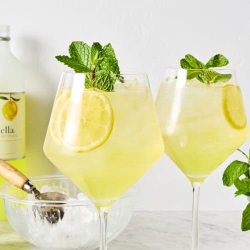 Limoncello Spritz
