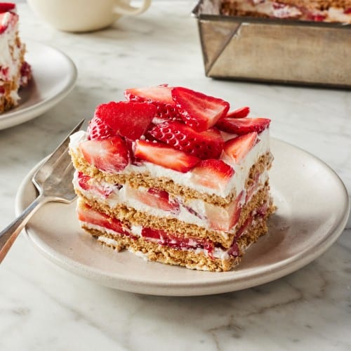 Strawberry Icebox Cake