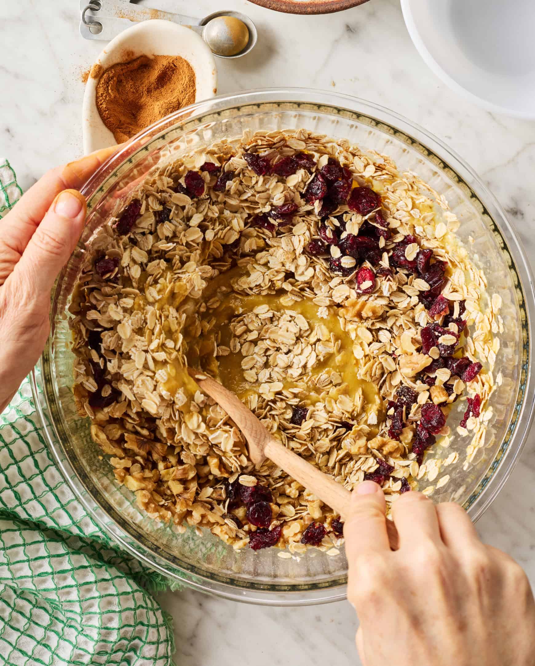 Mixing oats into egg mixture